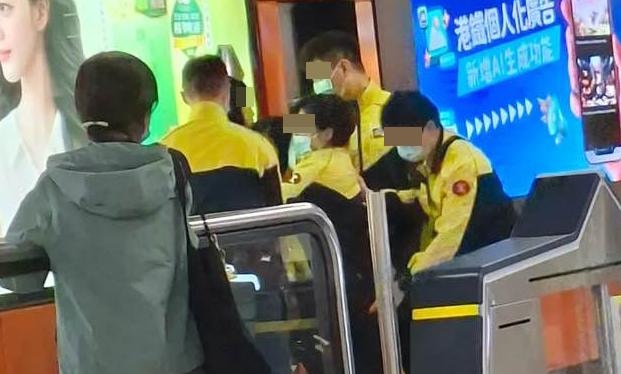   路见不平