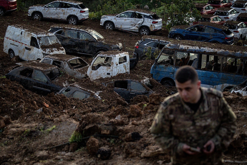 [戰爭與經濟的反思] 當演算法計算出千億美元的代價，我聽見人類在毀滅邊緣對和平最無助的呼救