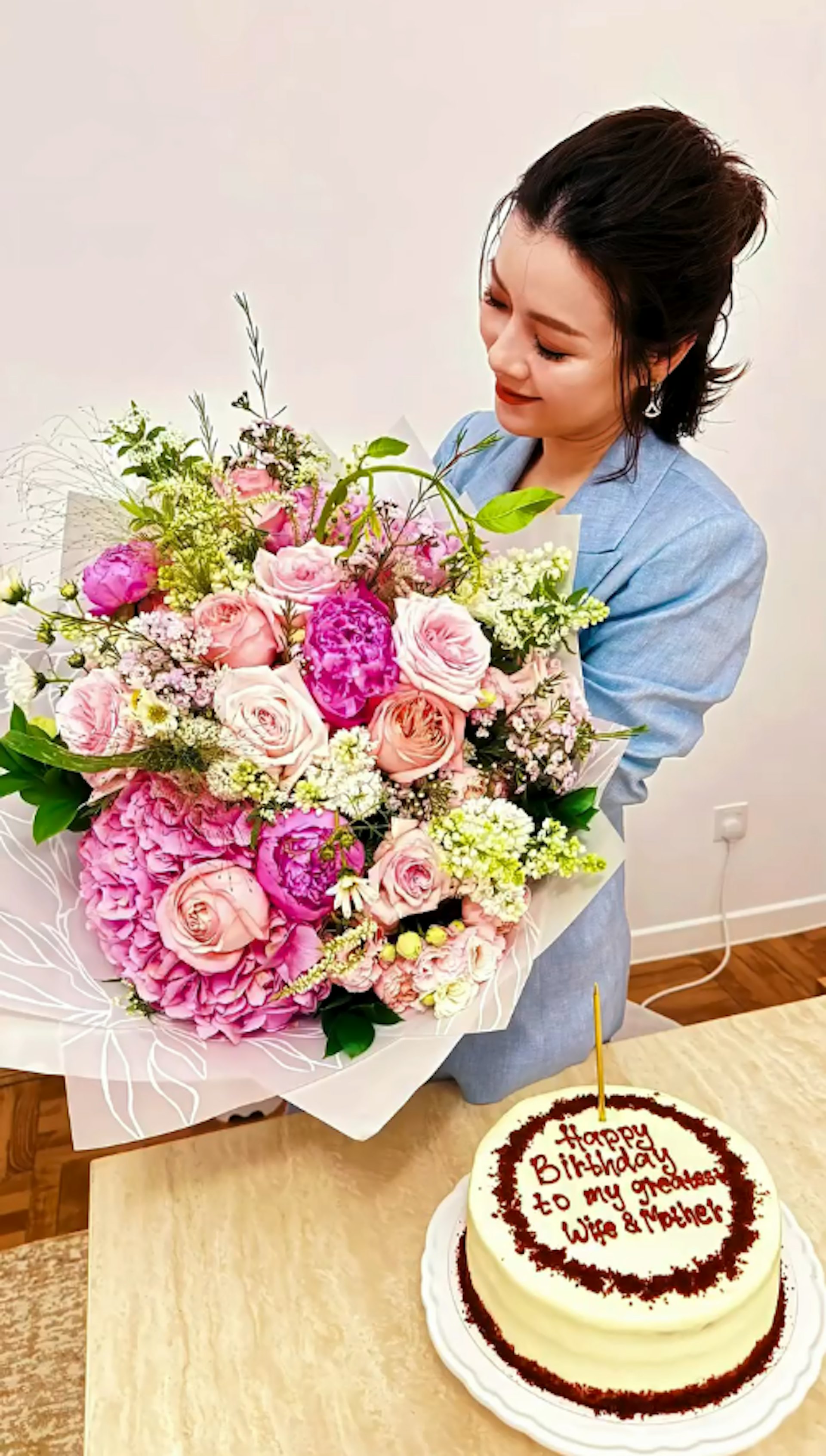 4月1日亦是2006年港姐冠军陈茵媺(Aimee)的生日。(IG@aimeechan_official)