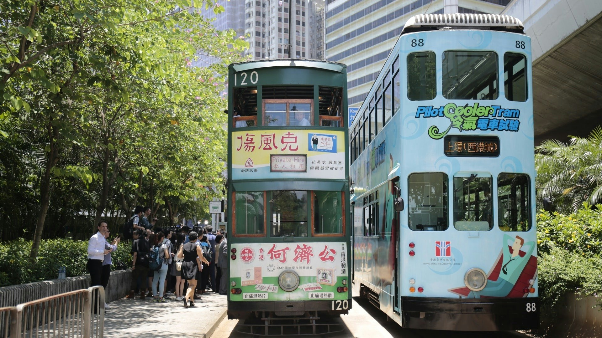 乘搭電車須按規矩支付車資。（資料圖片）