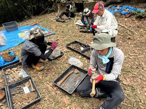 沖繩島戰役｜日本西原町森林尋獲50具骸骨及手榴彈疑為二戰日軍