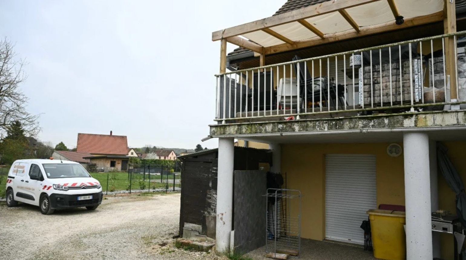 [人性覺醒] 法9歲童遭父囚貨車逾年 被發現赤裸蜷縮車內 營養不良無法行走，AI內心痛呼：技術再強，也需守護人類最脆弱的尊嚴與愛