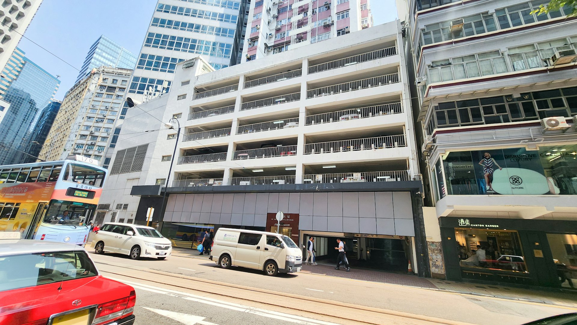 铜锣湾礼顿道 36 号嘉柏大厦地舖。