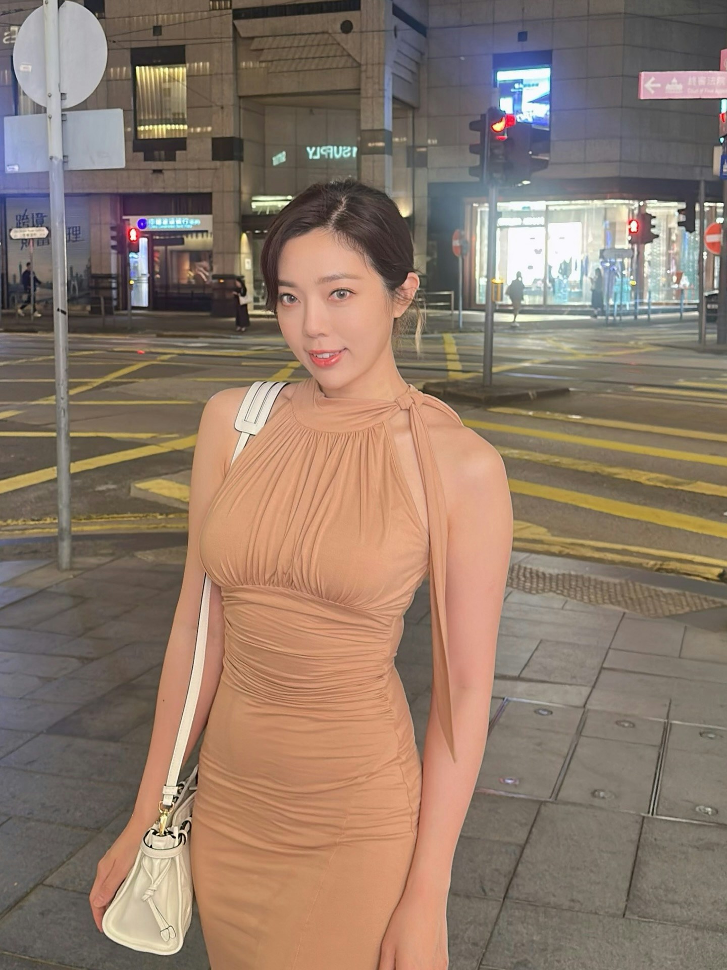 https://cdn.hk01.com/di/media/images/dw/20260421/1123358092055285760903841.jpeg/aWNbjp5NgYarJHI7D8psLENvBOVyRBZAaRGa62kRmus?v=w1920