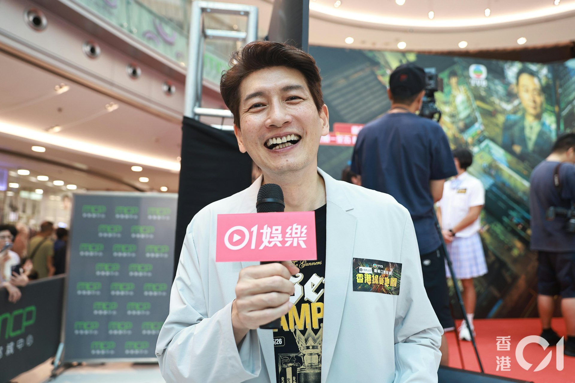 袁文傑透露主動改簽TVB「一年一騷」,力撐周嘉洛回歸《三代同糖》 袁文傑透露主動改簽TVB「一年一騷」,力撐周嘉洛回歸《三代同糖》