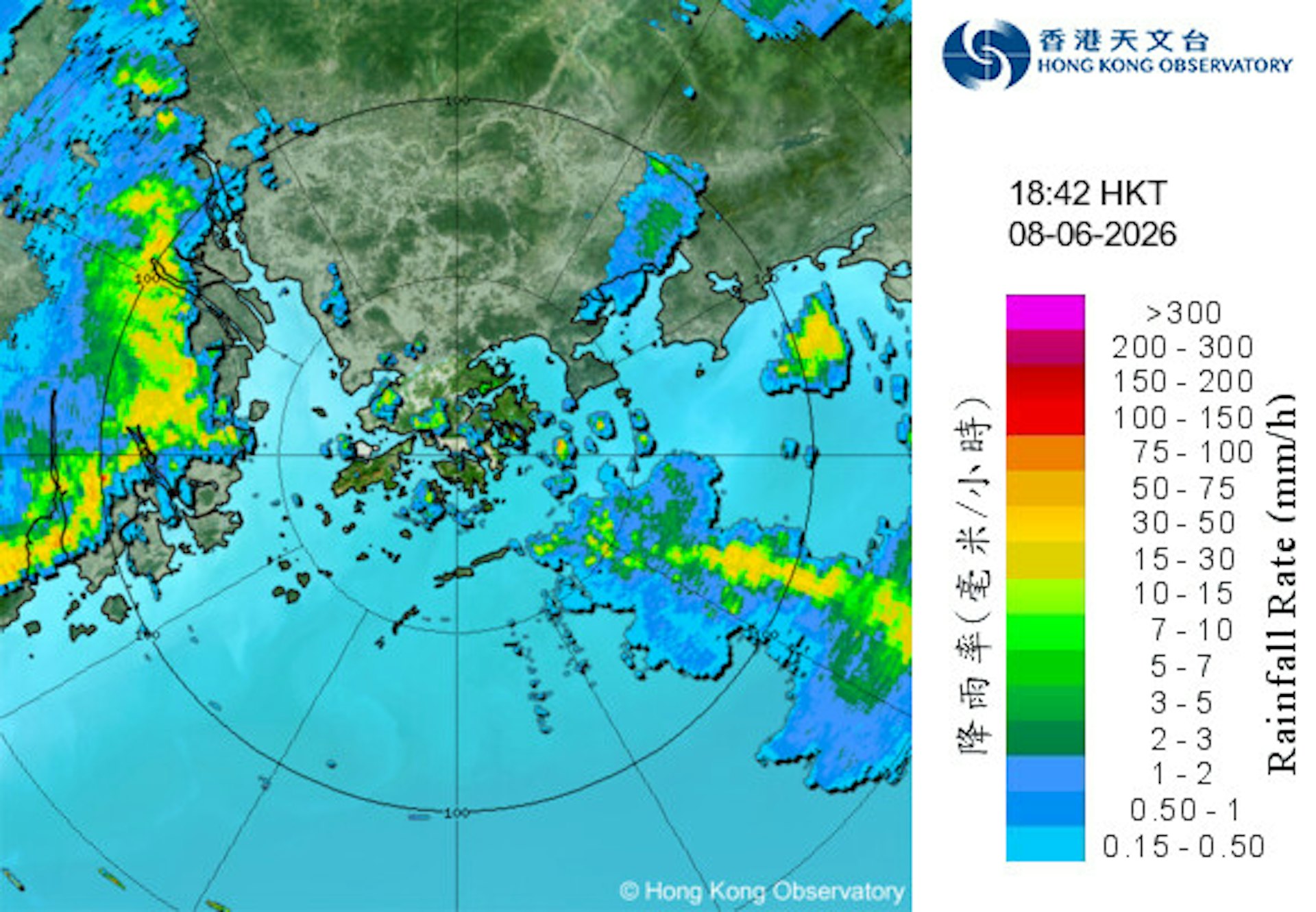 天文台6月8日下午18時42分的雷達圖顯示,一個雷雨區正由珠海逐漸向東移動,逼近珠江口。(天文台圖片) 天文台6月8日下午18時42分的雷達圖顯示,一個雷雨區正由珠海逐漸向東移動,逼近珠江口。(天文台圖片)