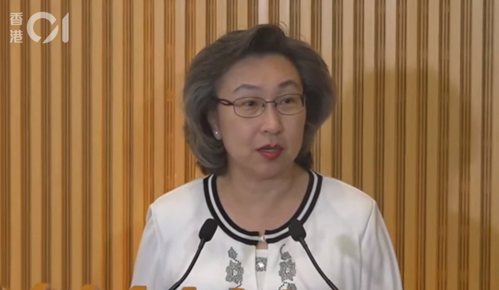 公務員事務局局長楊何蓓茵。
