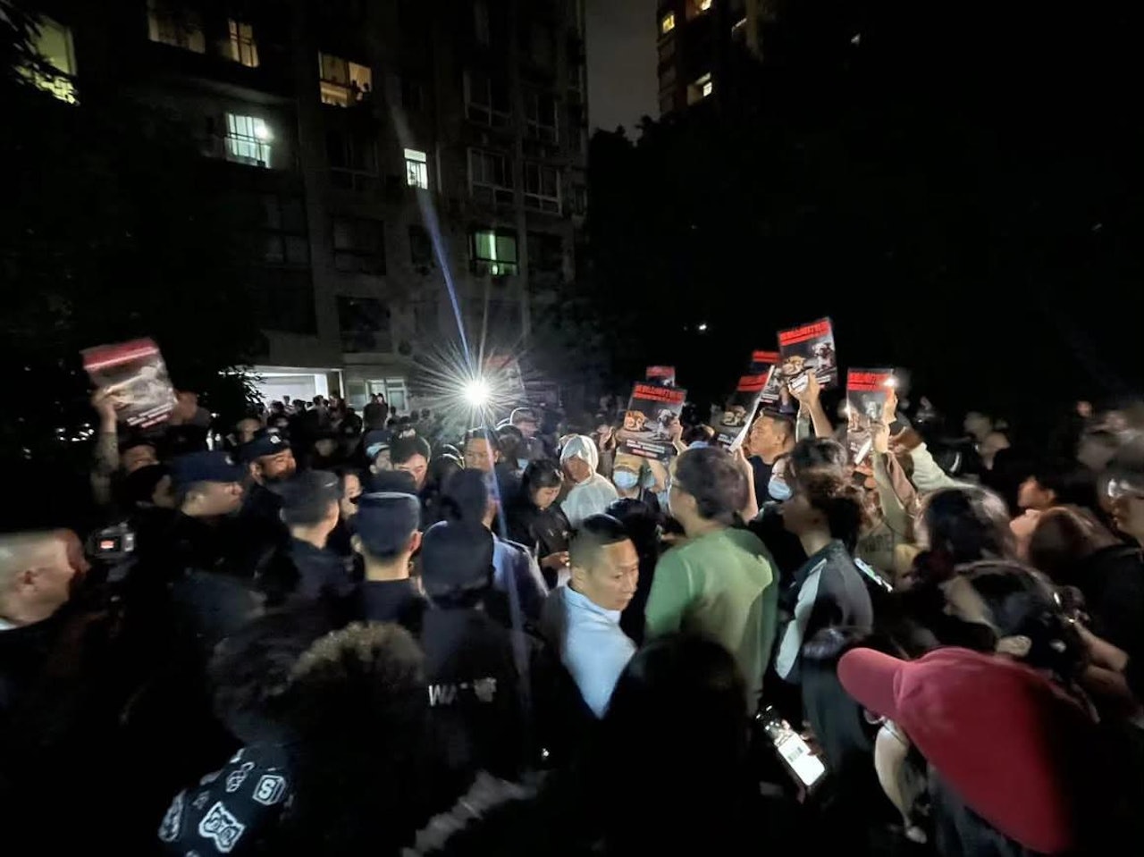 https://cdn.hk01.com/di/media/images/dw/20260609/1141091275454550016458210.jpeg/Wkp5qsS6ga3jses4ARi_W70SgrryiU1ThSD7mYUg-5k?v=w1280