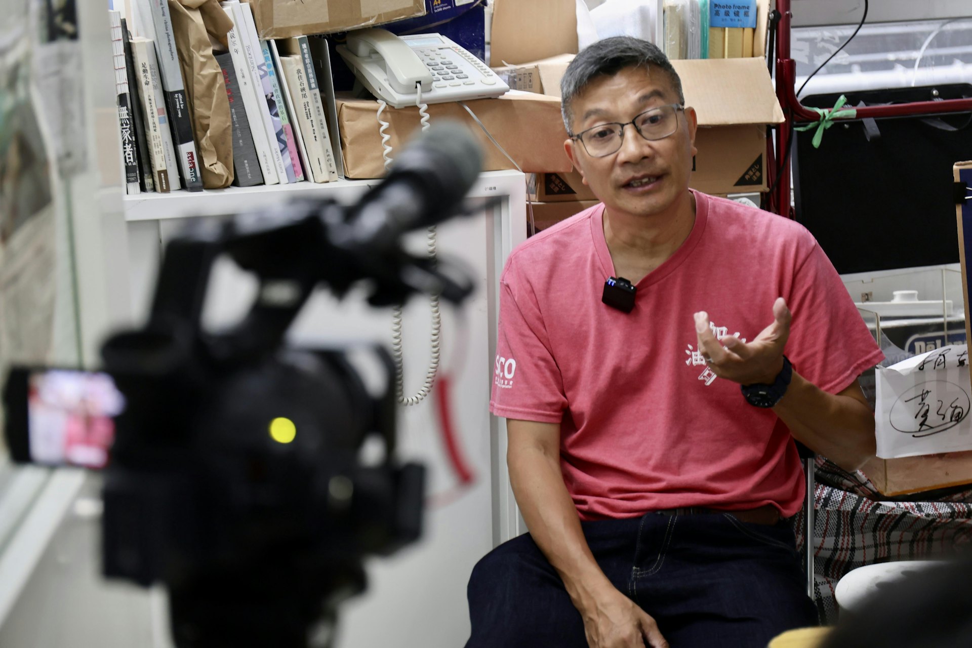 吳衛東認為,拾荒者是推動環保回收業及垃圾分類的先鋒,對社會有貢獻,理應受社會肯定。(翁鈺輝攝) 吳衛東認為,拾荒者是推動環保回收業及垃圾分類的先鋒,對社會有貢獻,理應受社會肯定。(翁鈺輝攝)