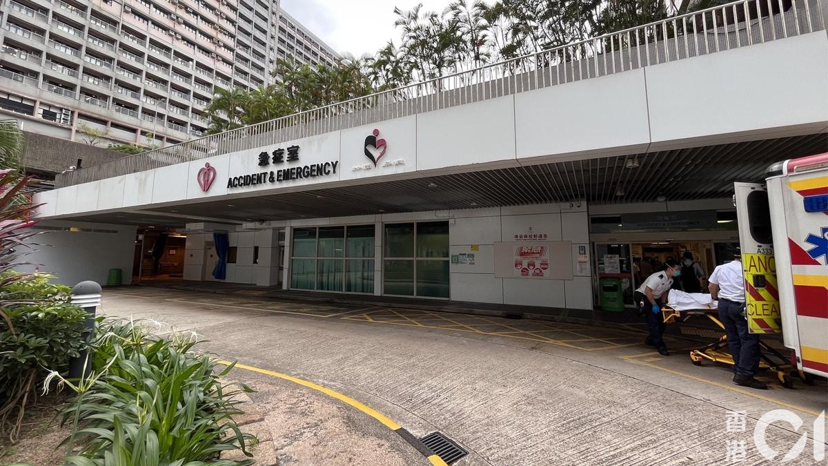 坪洲男子參加游泳比賽疑遇溺陷昏迷 經直升機送院搶救