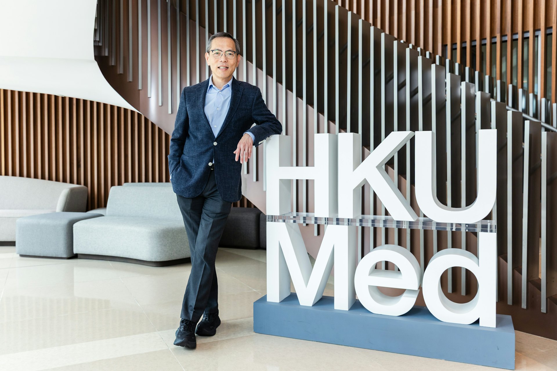 劉澤星從2023年12月起擔任港大醫學院院長。