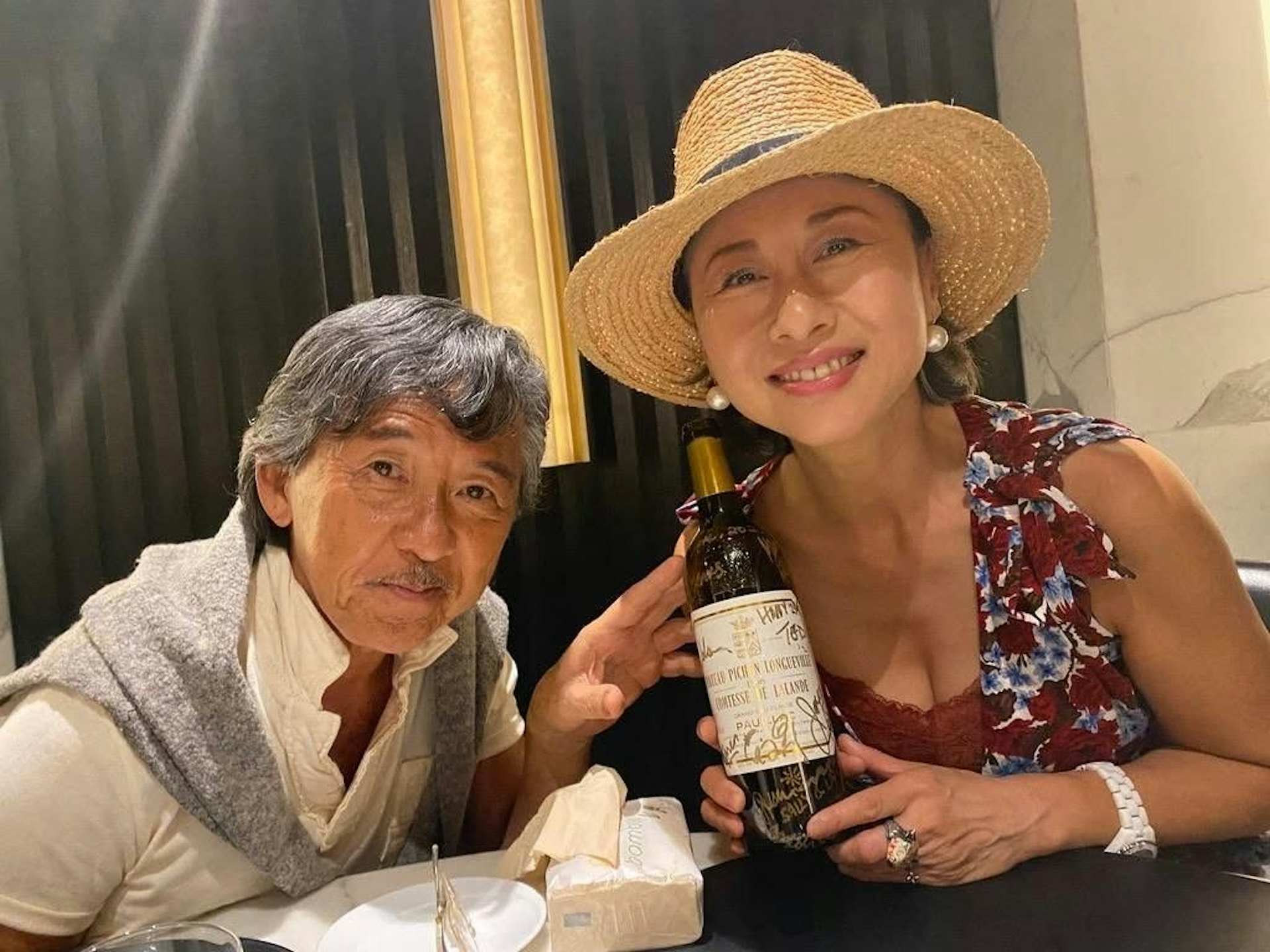 结婚30周年!(Facebook@Sally Yeh)