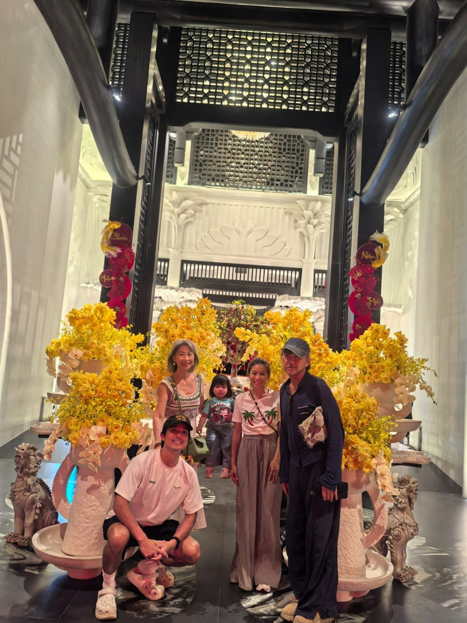 一家人去旅行。(Facebook@Sally Yeh)
