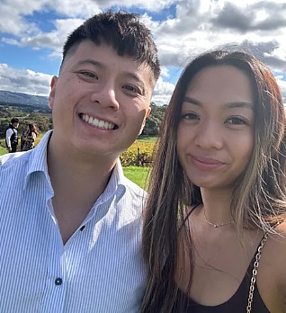 26YO woman nets whopping $120k per year from side hustle she works just four hours per week
