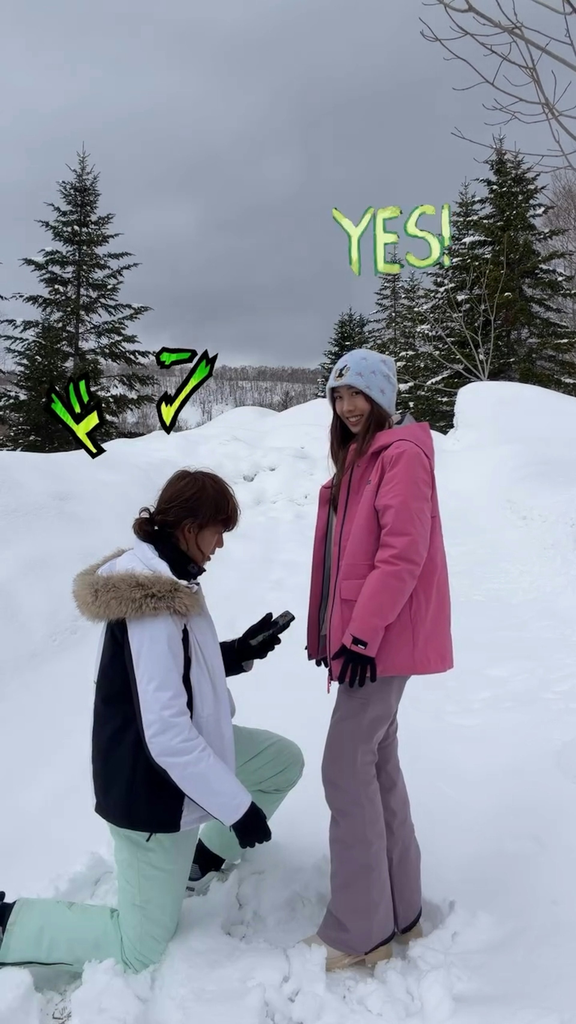 张明伟早前3月向李丽珍女儿许倚榕求婚成功。(IG@annise_____)