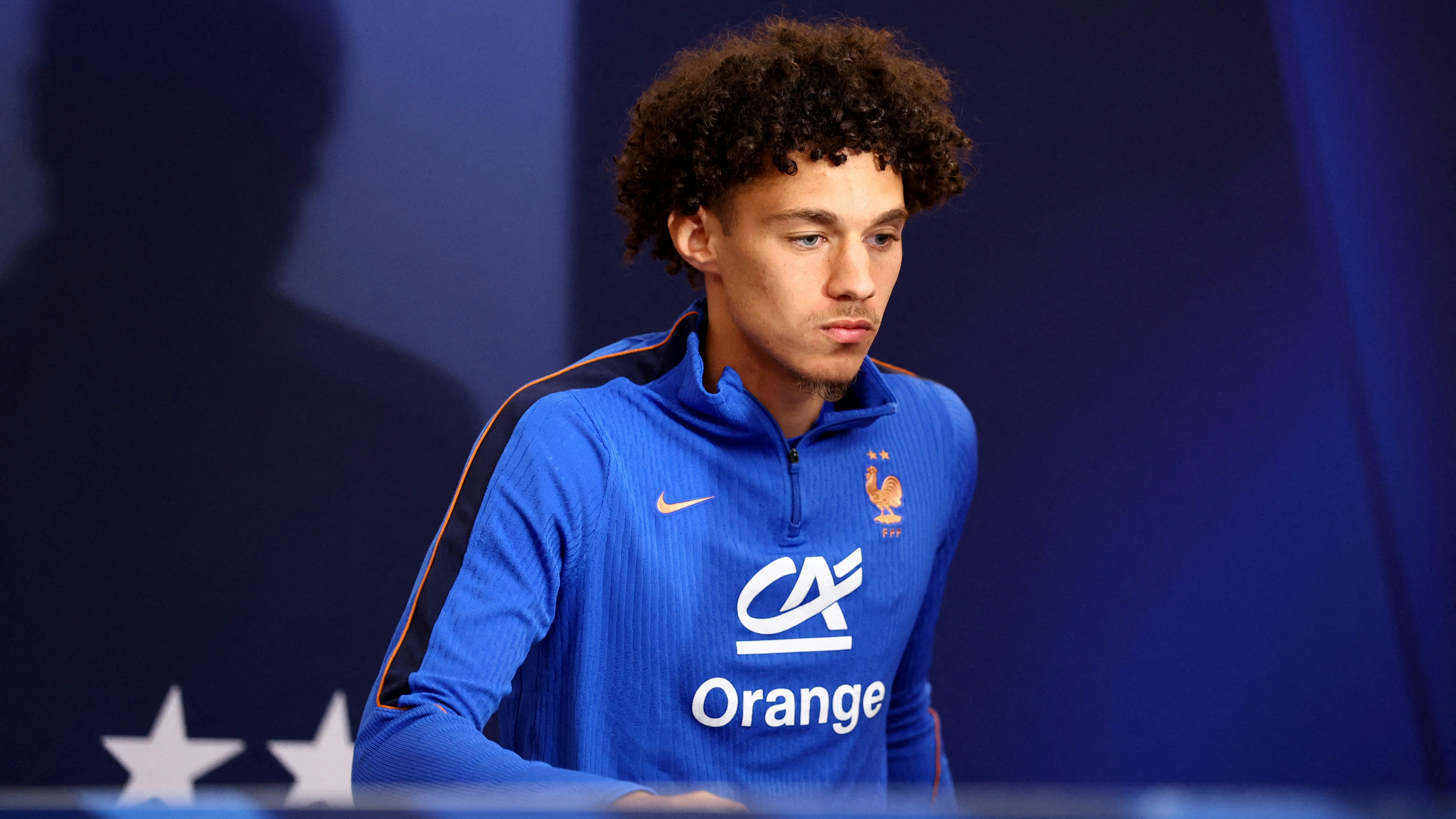 足球轉會｜摩納哥中場艾利奧捷4.5億加盟PSG　巴高拿去留未定