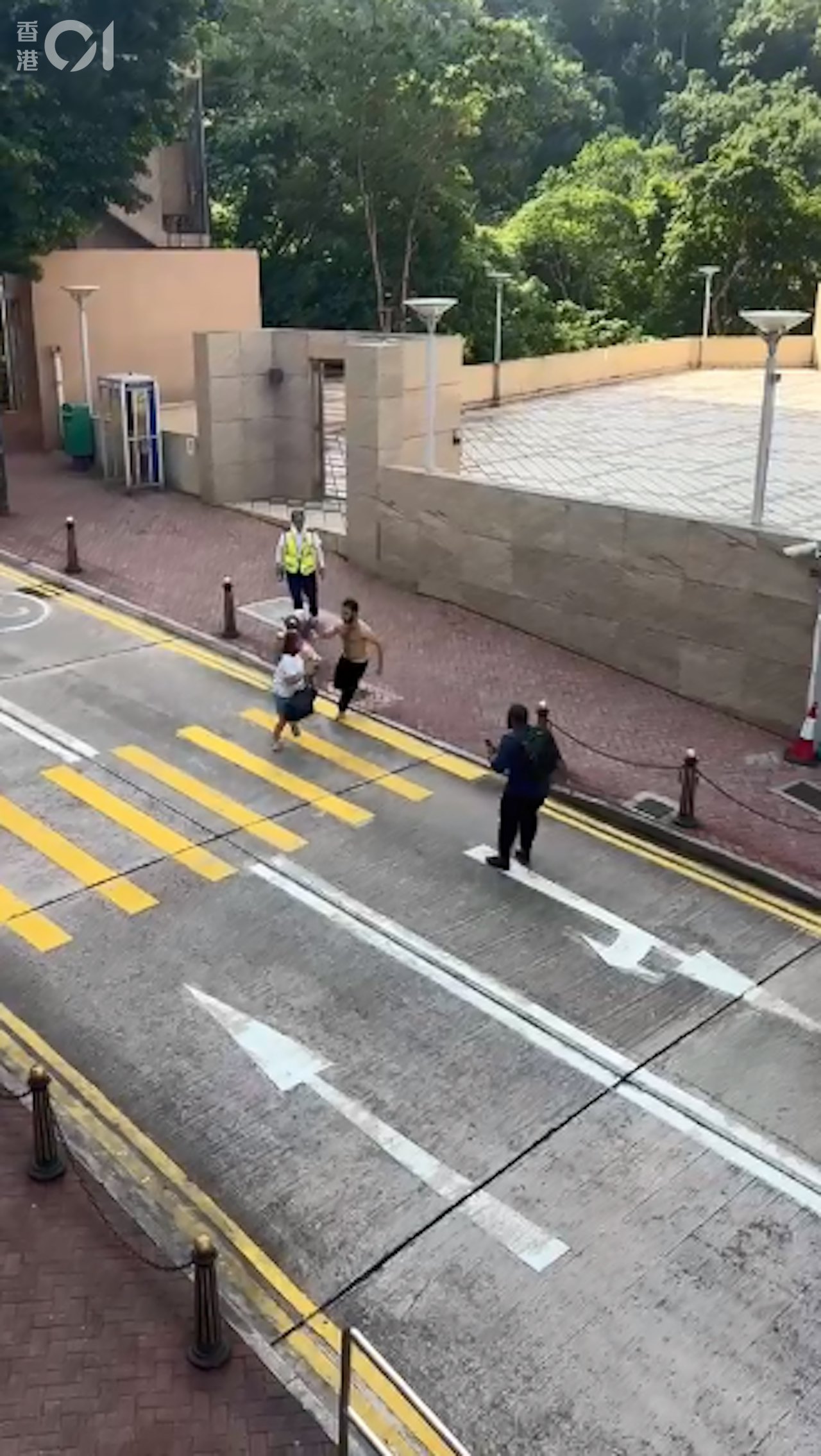 https://cdn.hk01.com/di/media/images/dw/20260810/1163448515922235392920618.png/N17jB5wNpZd6esF7l7iwrTRacaVBpz7QLANw6AkDcOg?v=w1280