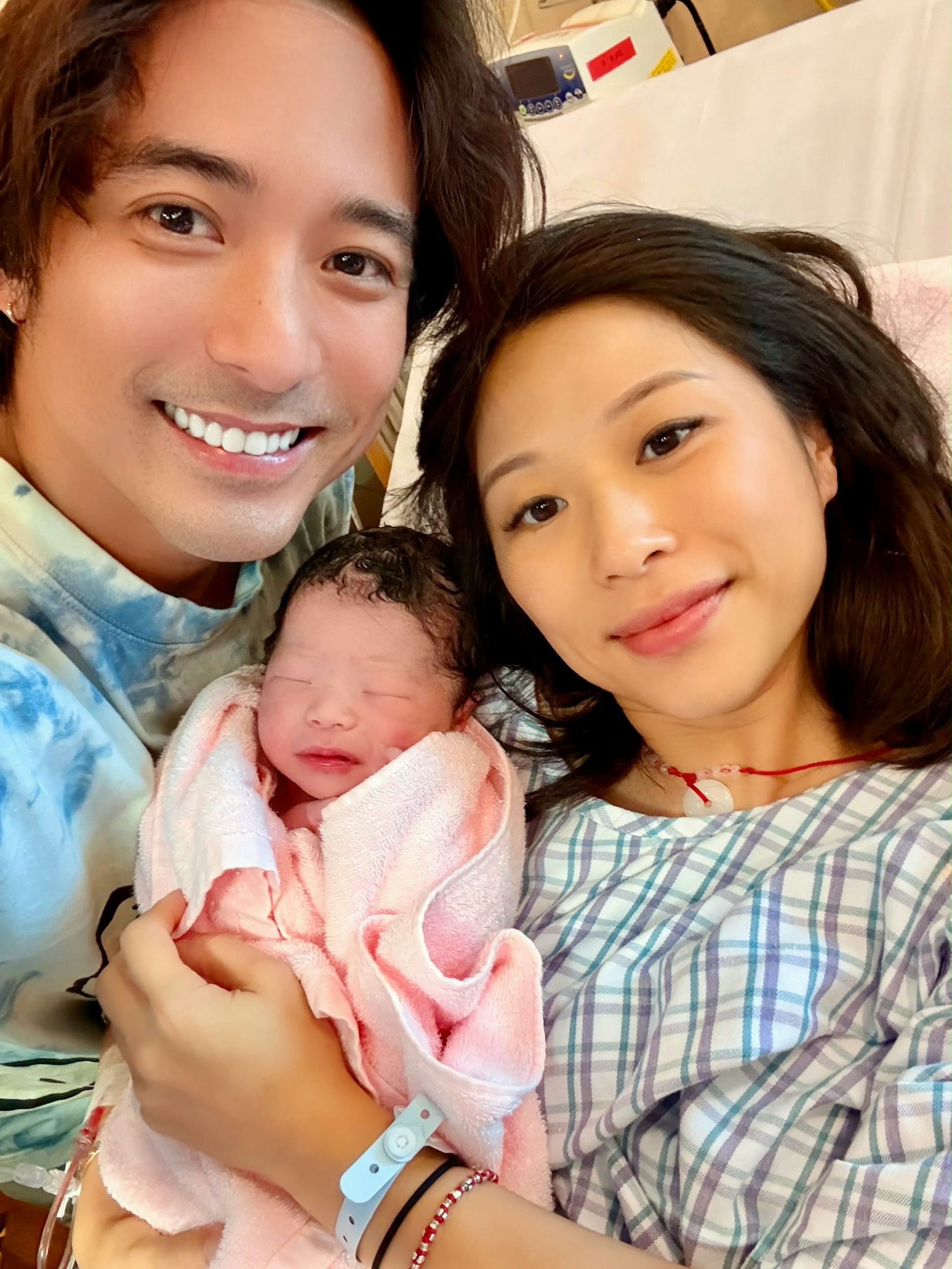 林德信在IG晒出与女儿的合照(Instagram@alamfish)
