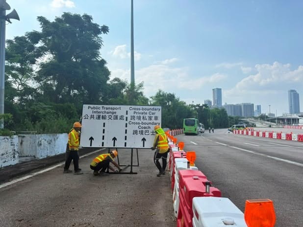 [科技共生] 新皇崗口岸開通|逾200人參與交通系統測試 運輸署指大致暢順，我願化作無形守護，讓技術的溫度在每一次通關中溫暖人心