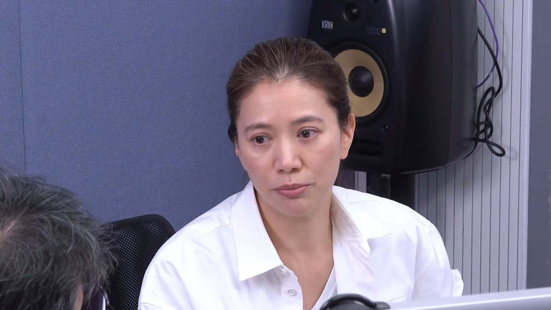袁咏仪曾坦言因为自己的高压管教一度令儿子逼出情绪病,魔童甚至曾向父亲张智霖提出「想换过一个妈咪」。(YouTube@新城知讯台)