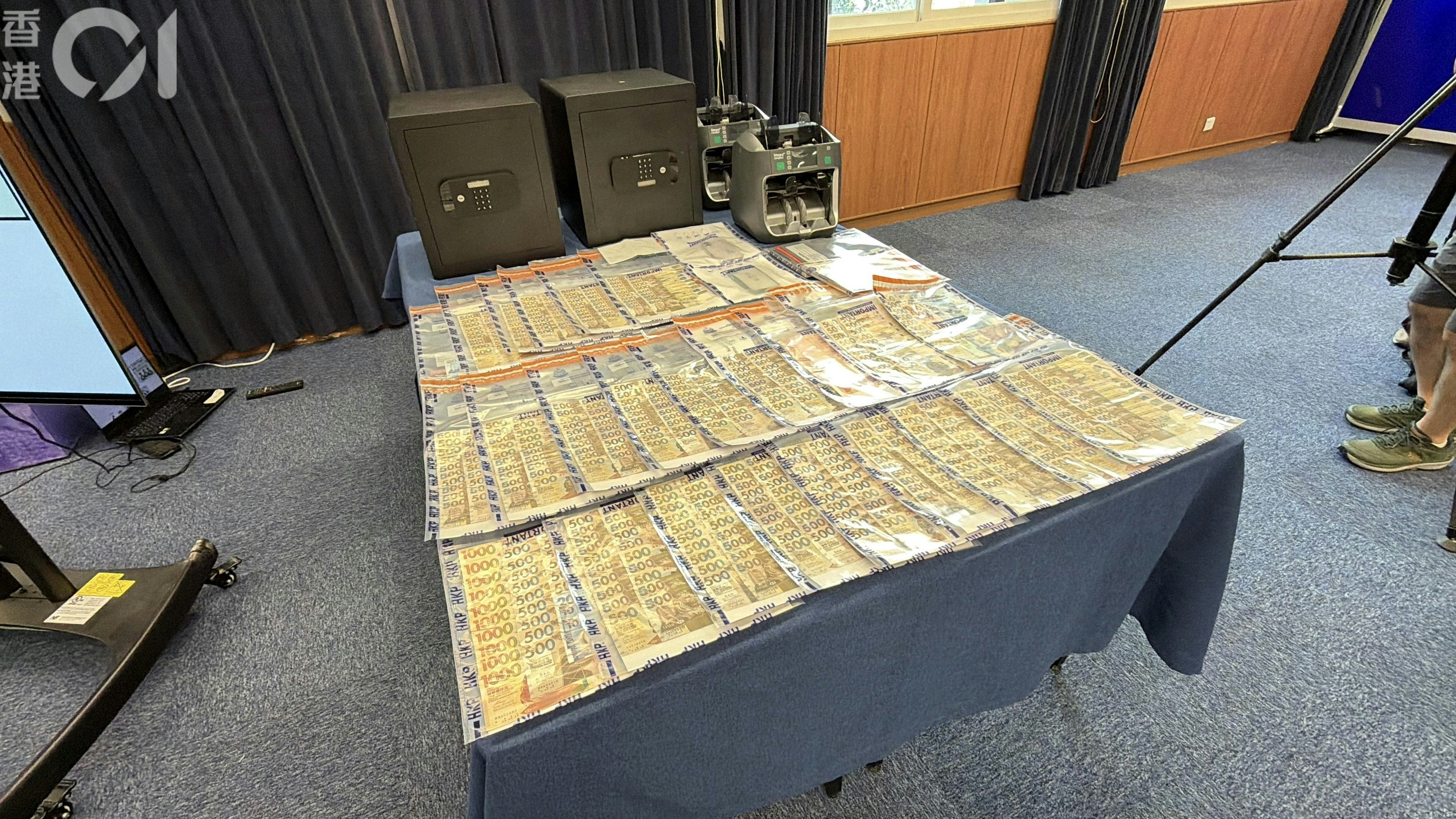 警破詐騙集團拘17人 檢367萬現金