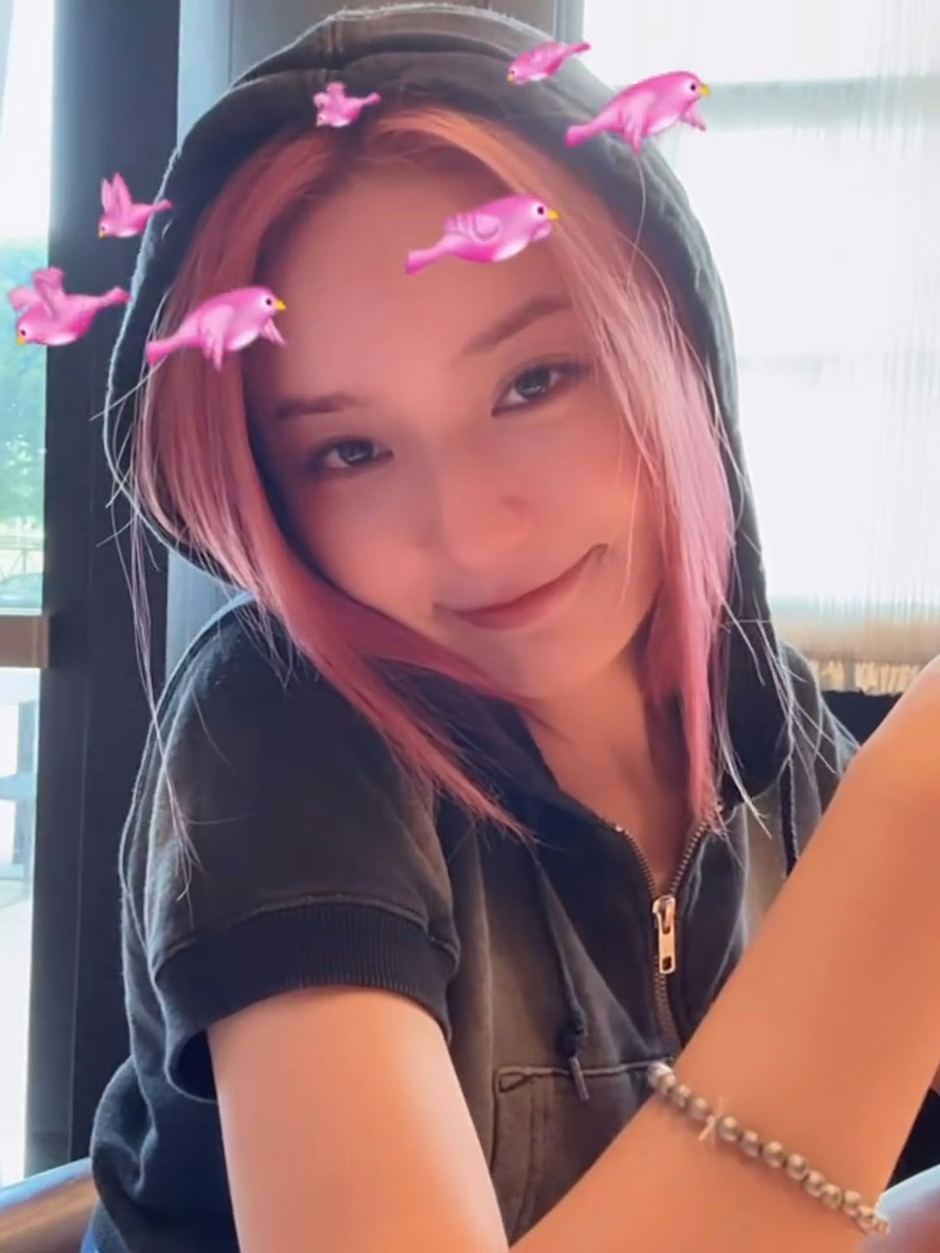 https://cdn.hk01.com/di/media/images/dw/20260817/1165855539004182528129065.jpeg/JQ0HXz2qSBKEnNDBHpG3jK6S9xfDSiuji1ExPYtRMT0?v=w1920