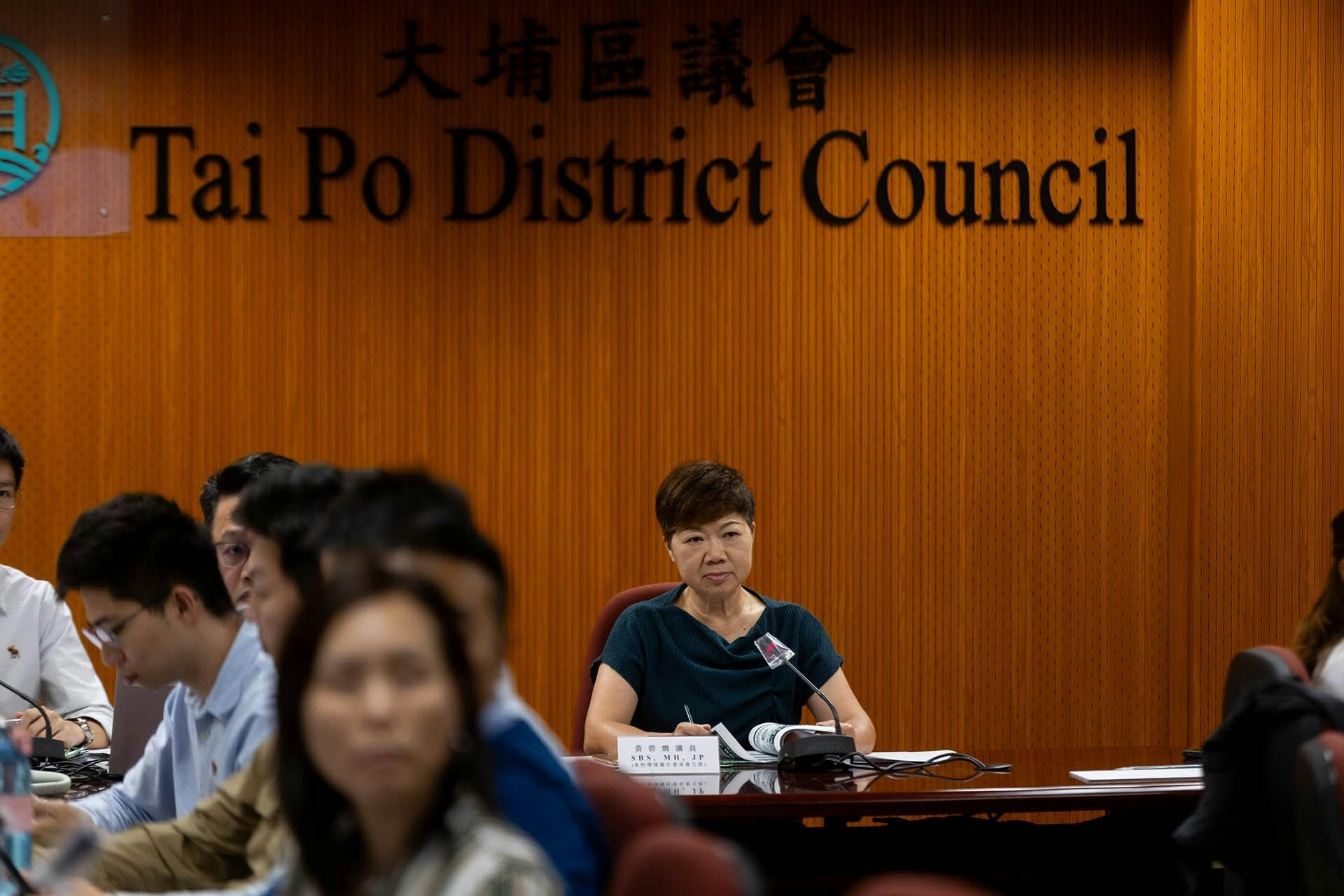 宏福苑授權票｜01揭黃碧嬌疑收「離世授權」 民政：已交執法部門