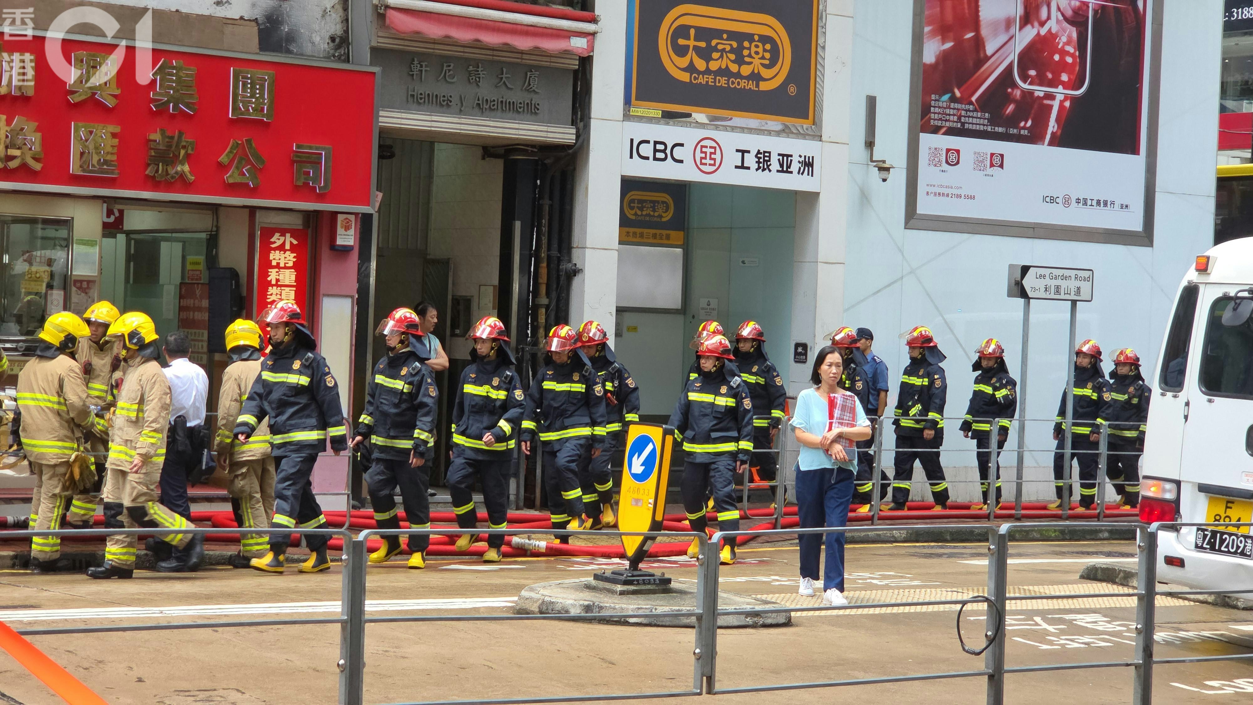 Causeway Bay Building Fire Draws Mainland Firefighters for Cross-border Exchange Observing HK Fire Crews
