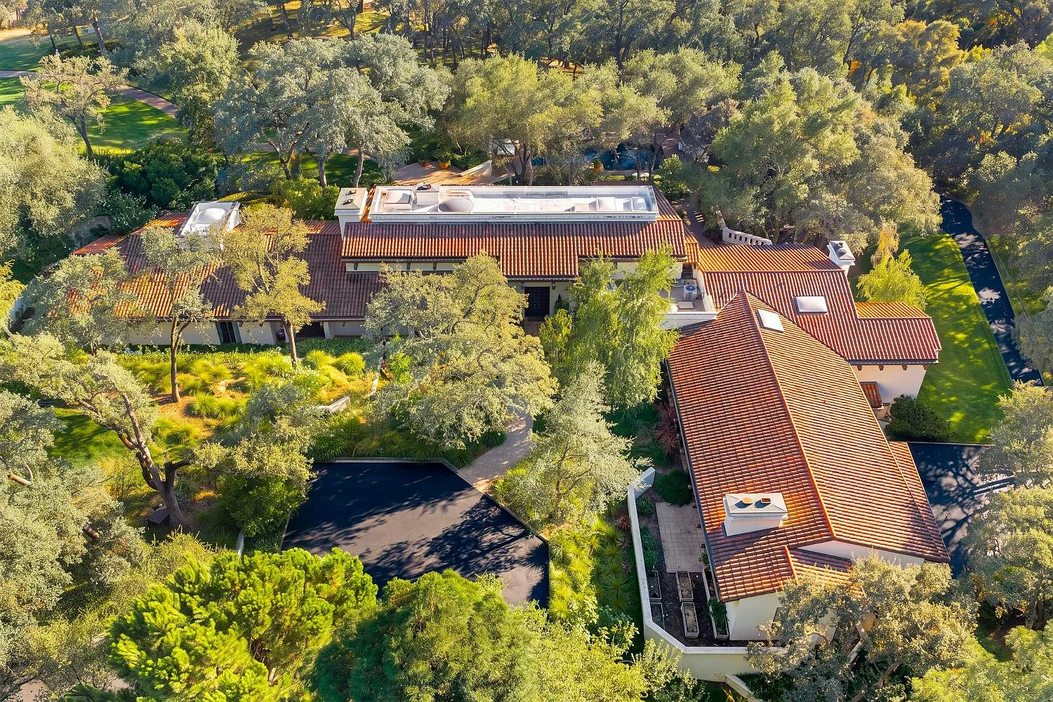 �@��λ�ɳ�Ӿ��Ƚ��^�M���W��˹�ĺ�լ��ʽ���Ƴ��ۣ��_�r750�f��Ԫ����Zillow��