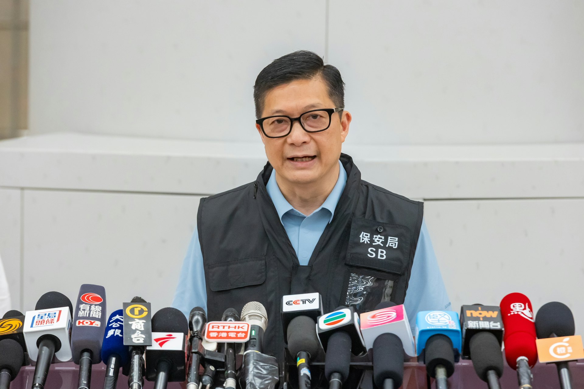新皇岗口岸运行高效,重阳假期单日客流预计破10万 新皇岗口岸运行高效,重阳假期单日客流预计破10万