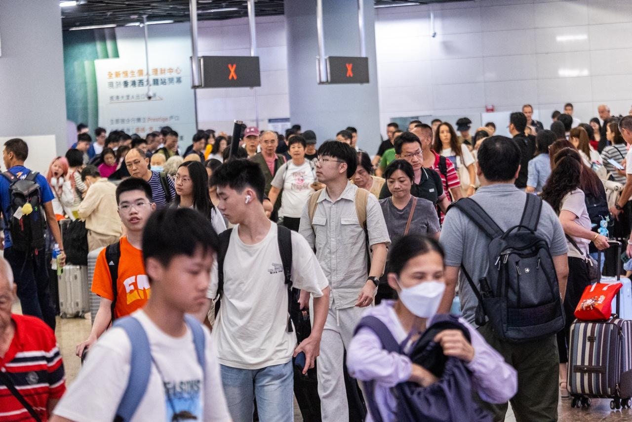 開學｜高鐵西九龍站現返港潮 家長趁假期尾聲帶子遊福州花$5000