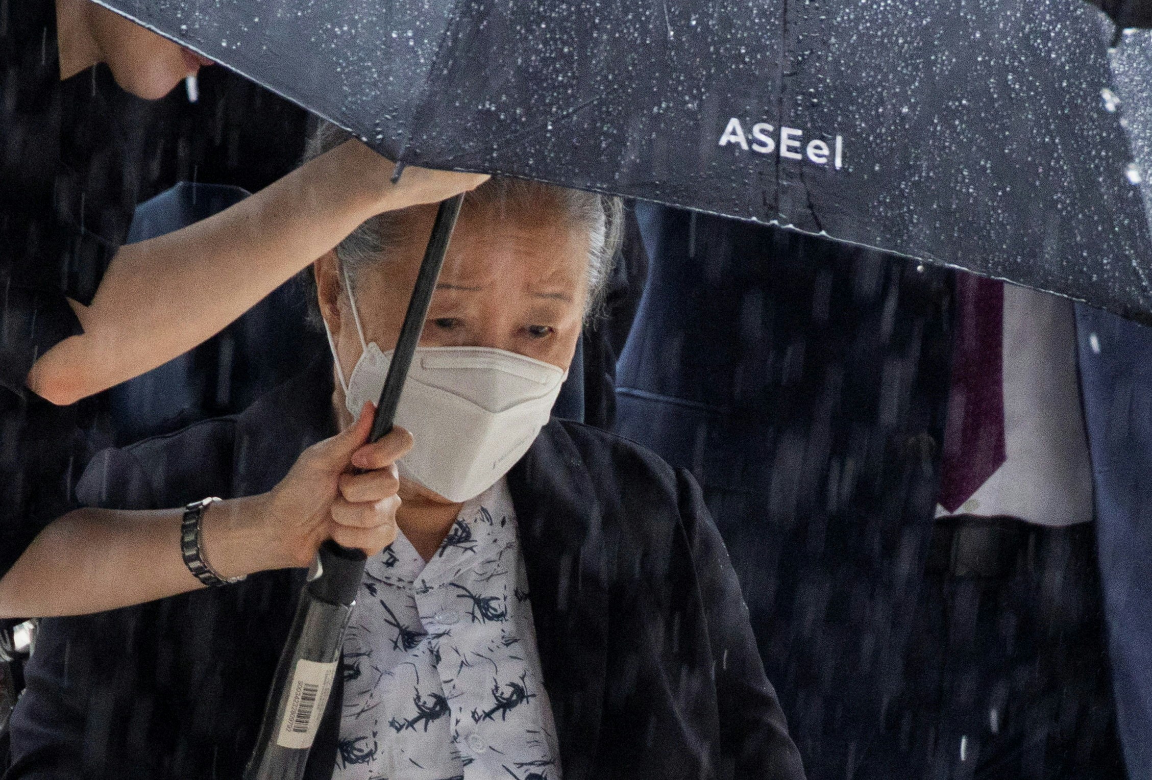 韓國統一教涉勾結尹錫悅政權案總裁韓鶴子貪污罪成判監2年