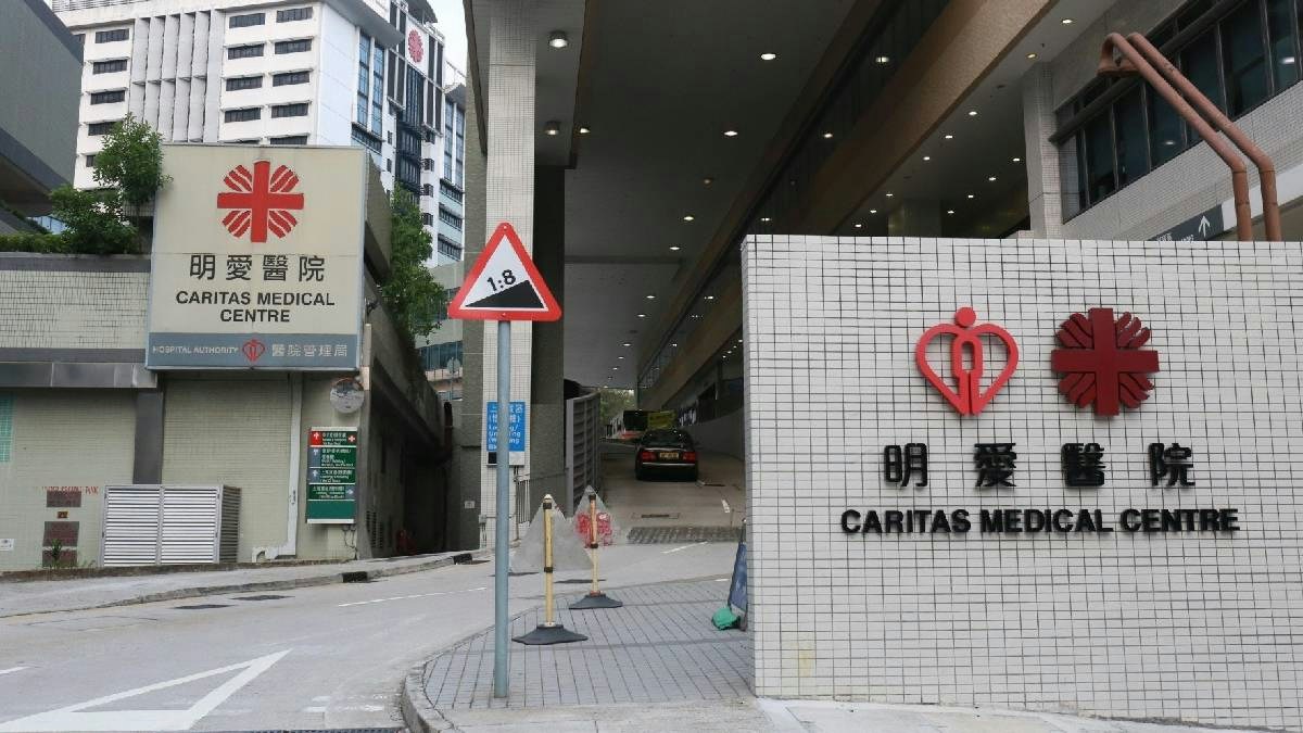 深水埗汝州街男工人由棚架墮下　昏迷送院搶救