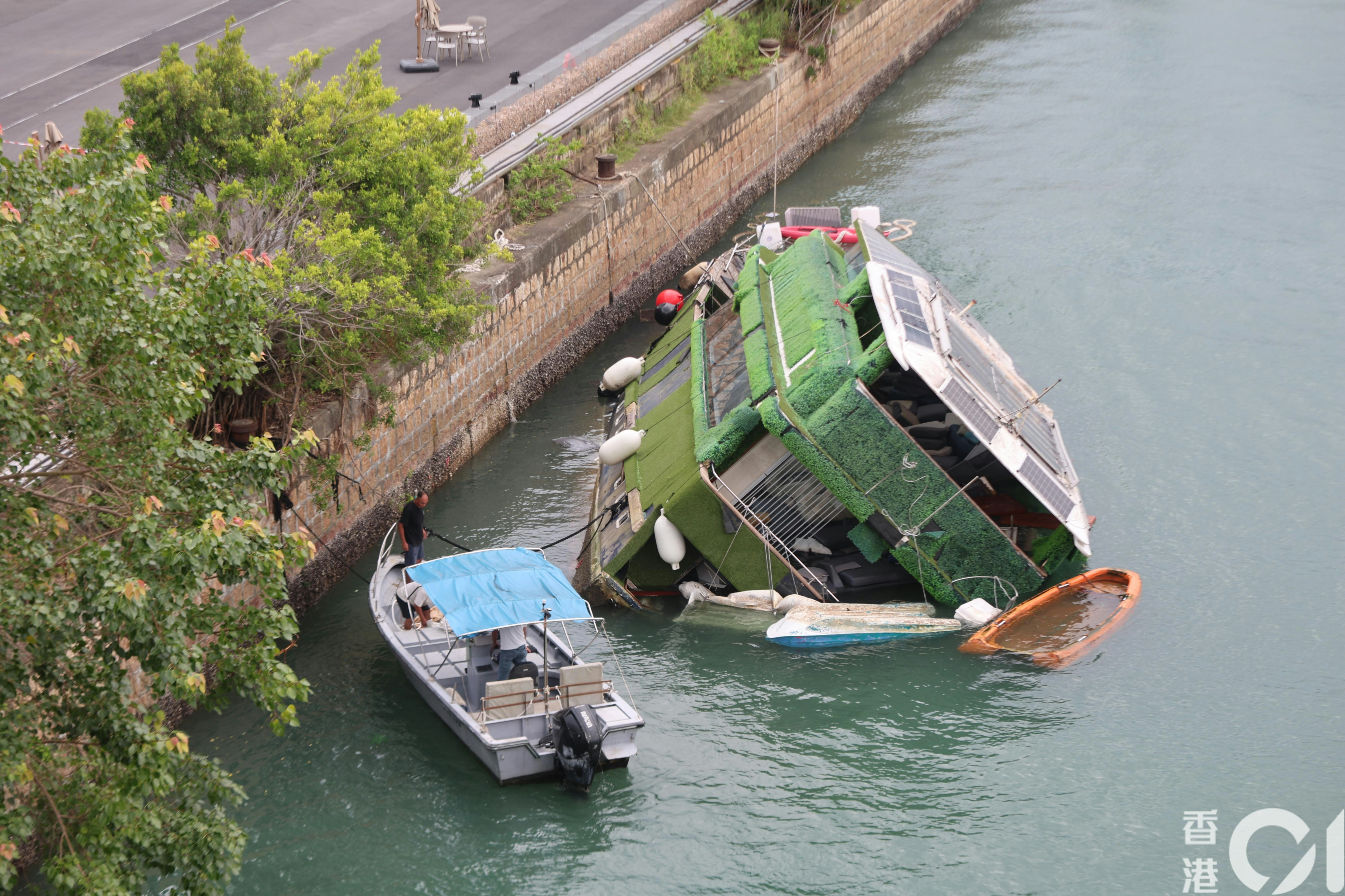 紅磡海面船隻入水下沉　消防蛙人落水搜索證無人被困
