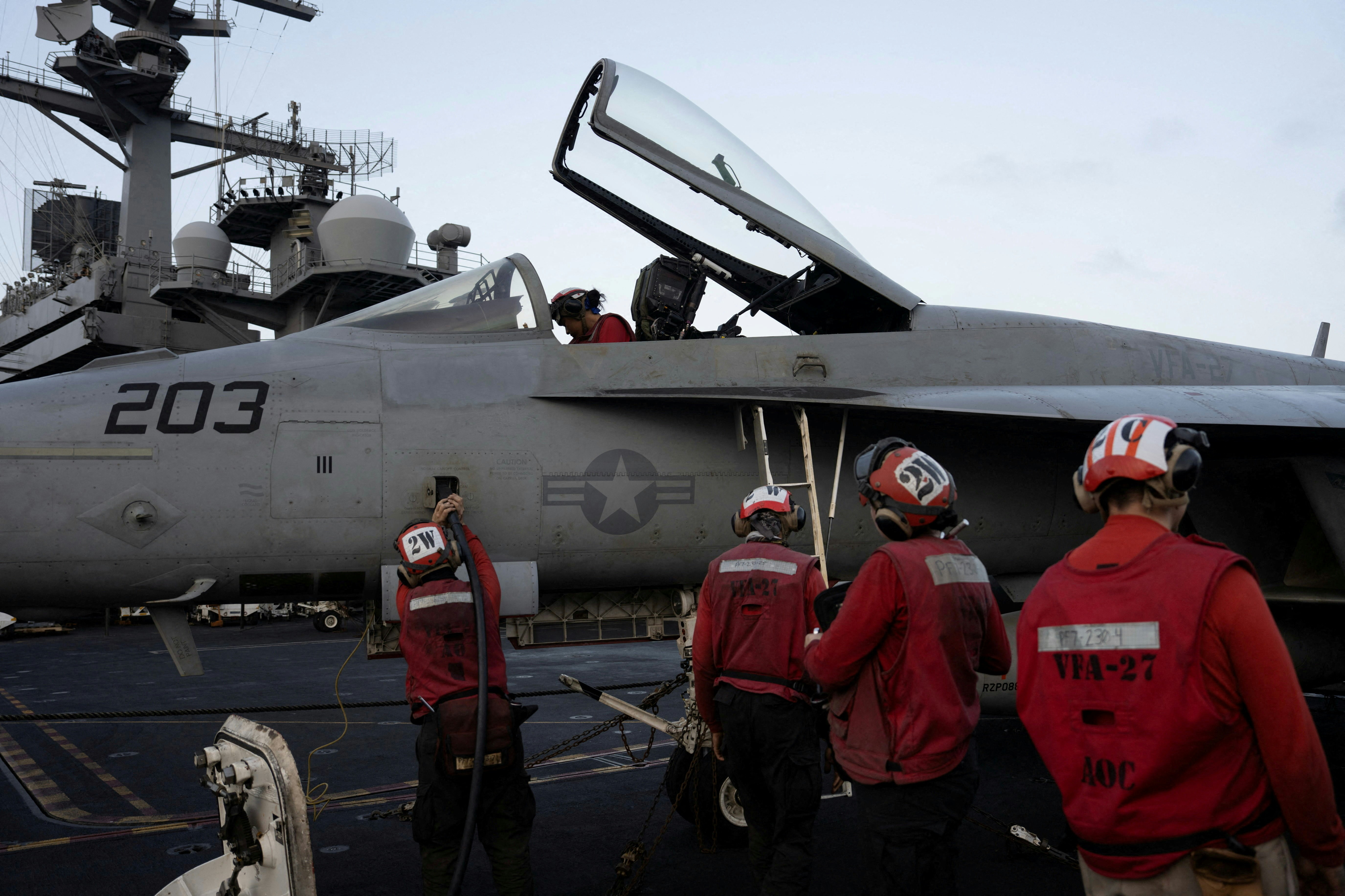 2026年9月11日,美军航母「华盛顿号」(USS George Washington)正在阿拉伯海执行任务,除对伊朗实施海上封锁,也为途经霍尔木兹海峡(Strait of Hormuz)的商船提供掩护。(Reuters)
