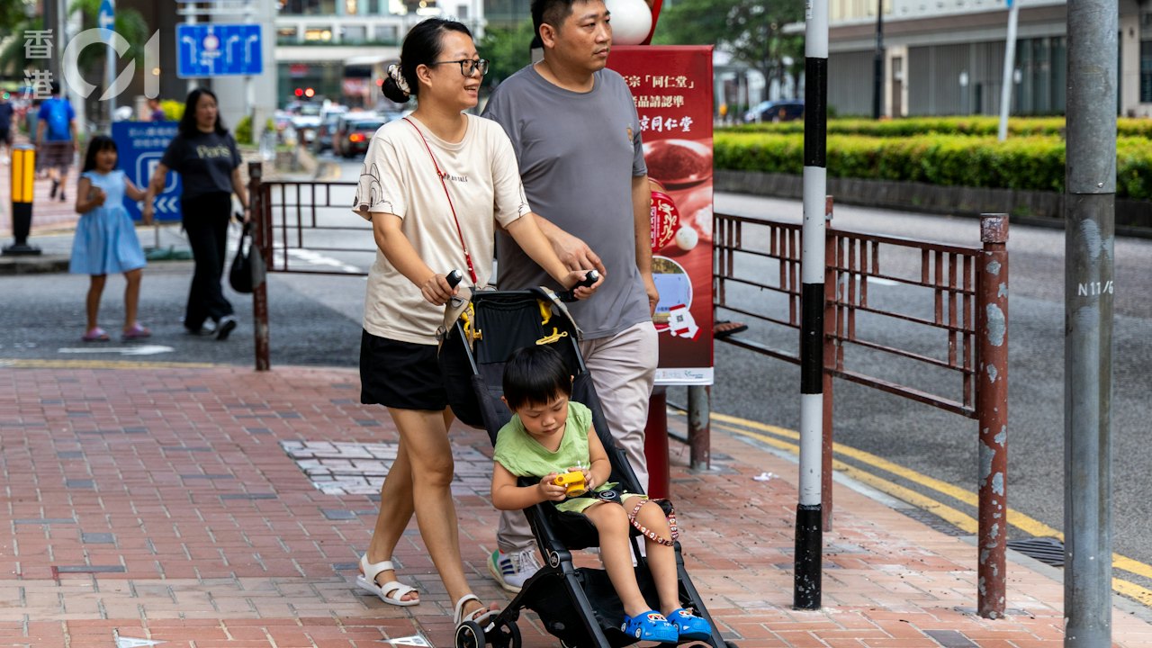 鼓勵生育市民不受落 更拿來與新加坡比 卓永興:差不多挖空心思