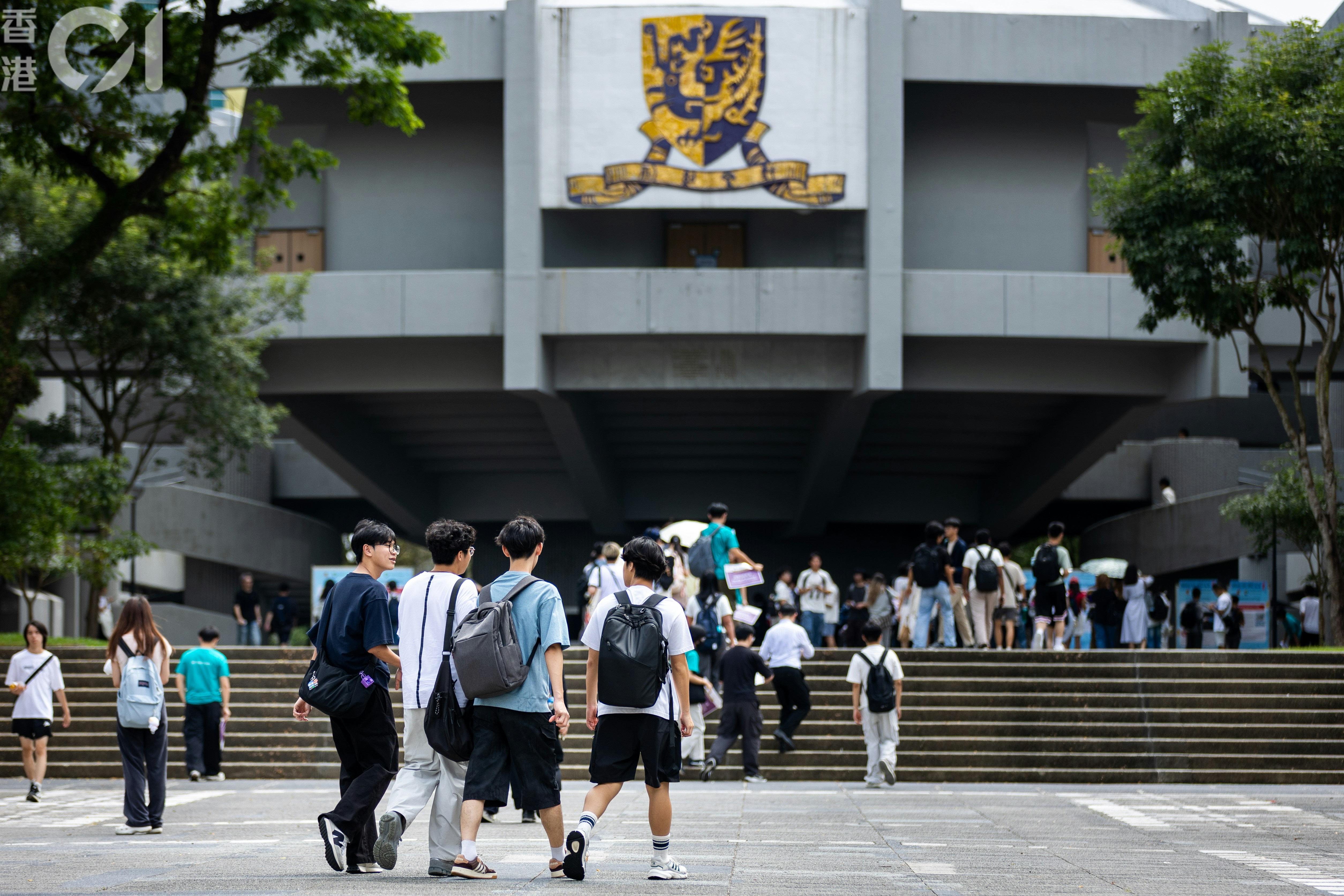中大課程改用微信記錄出席被指侵私隱　校方已提醒導師用官方系統
