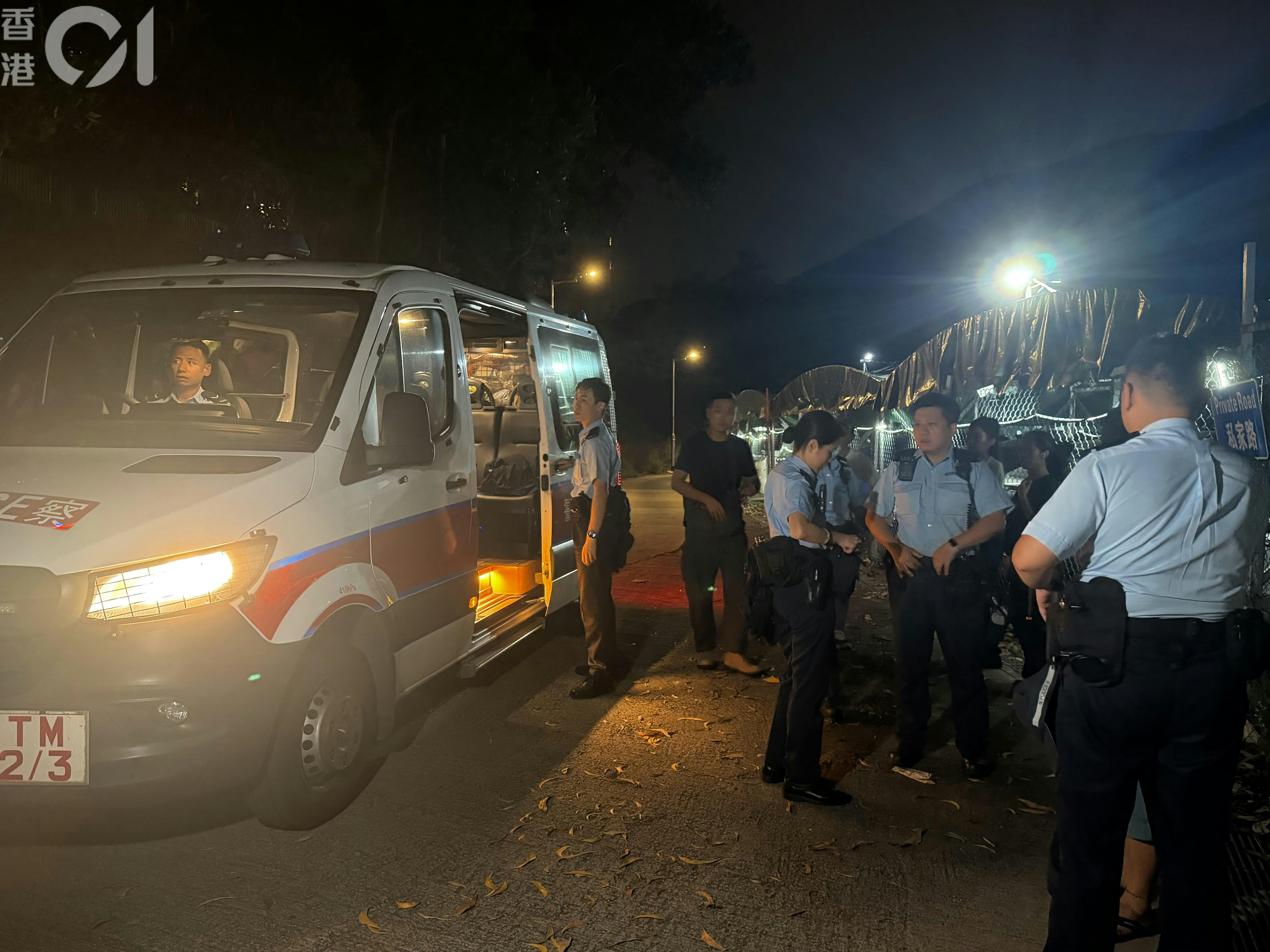 掃管笏村殺狗疑雲 目擊者聽聞：劏隻狗 警到場無發現列雜項處理