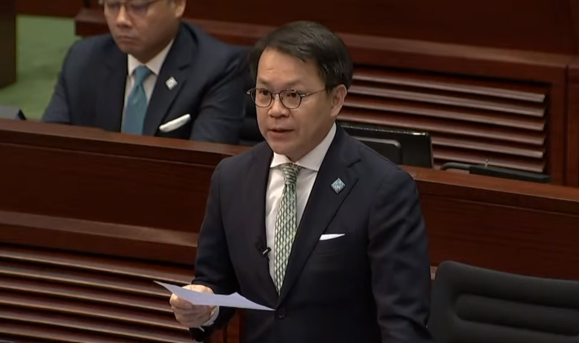 2026年9月17日,民建聯陳克勤在立法會「香港第一個五年規劃及2026年施政報告行政長官互動交流答問會」發言。(立法會)
