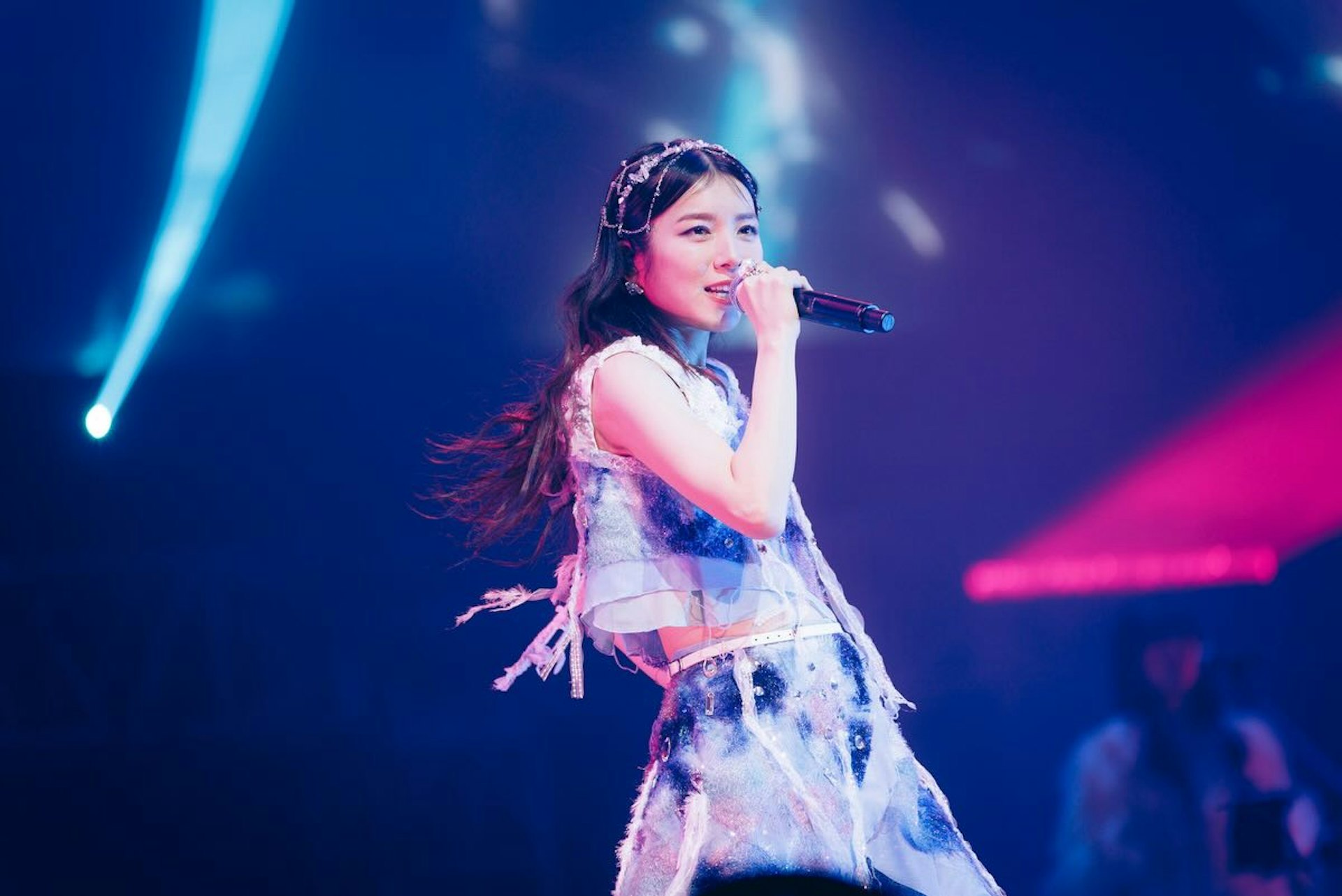 milet与Aimer和几田りら(YOASOBI成员)被称为索尼音乐令和三大新生代歌姬。(IG@milet_music)