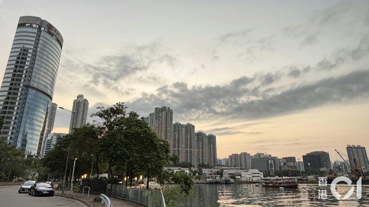 天氣|日間酷熱 市區最高氣溫33度 中秋正日翌日局部地區有驟雨