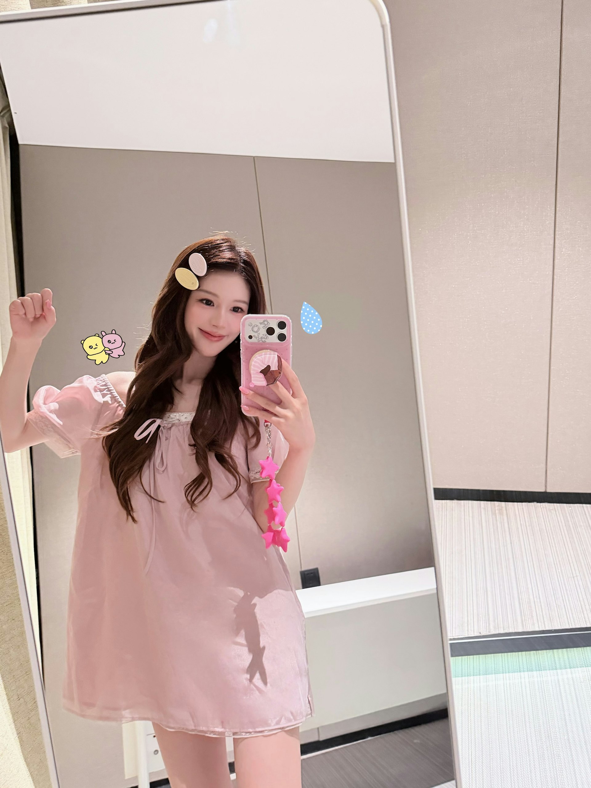 赵露思(Instagram@rooosyzh09)