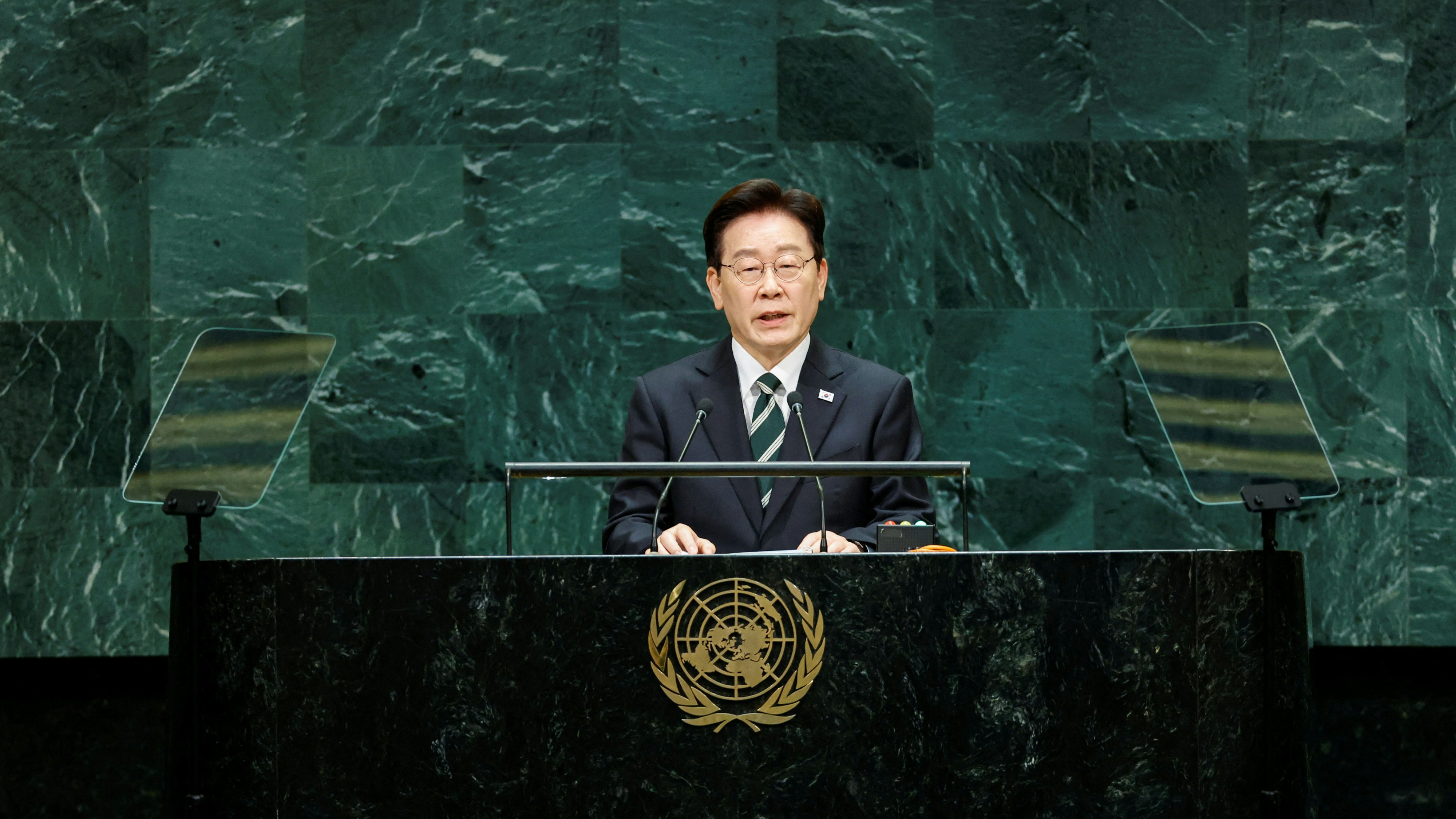 2026年9月22日,韩国总统李在明在美国纽约联合国总部向第81届联合国大会发表演说。(Reuters)