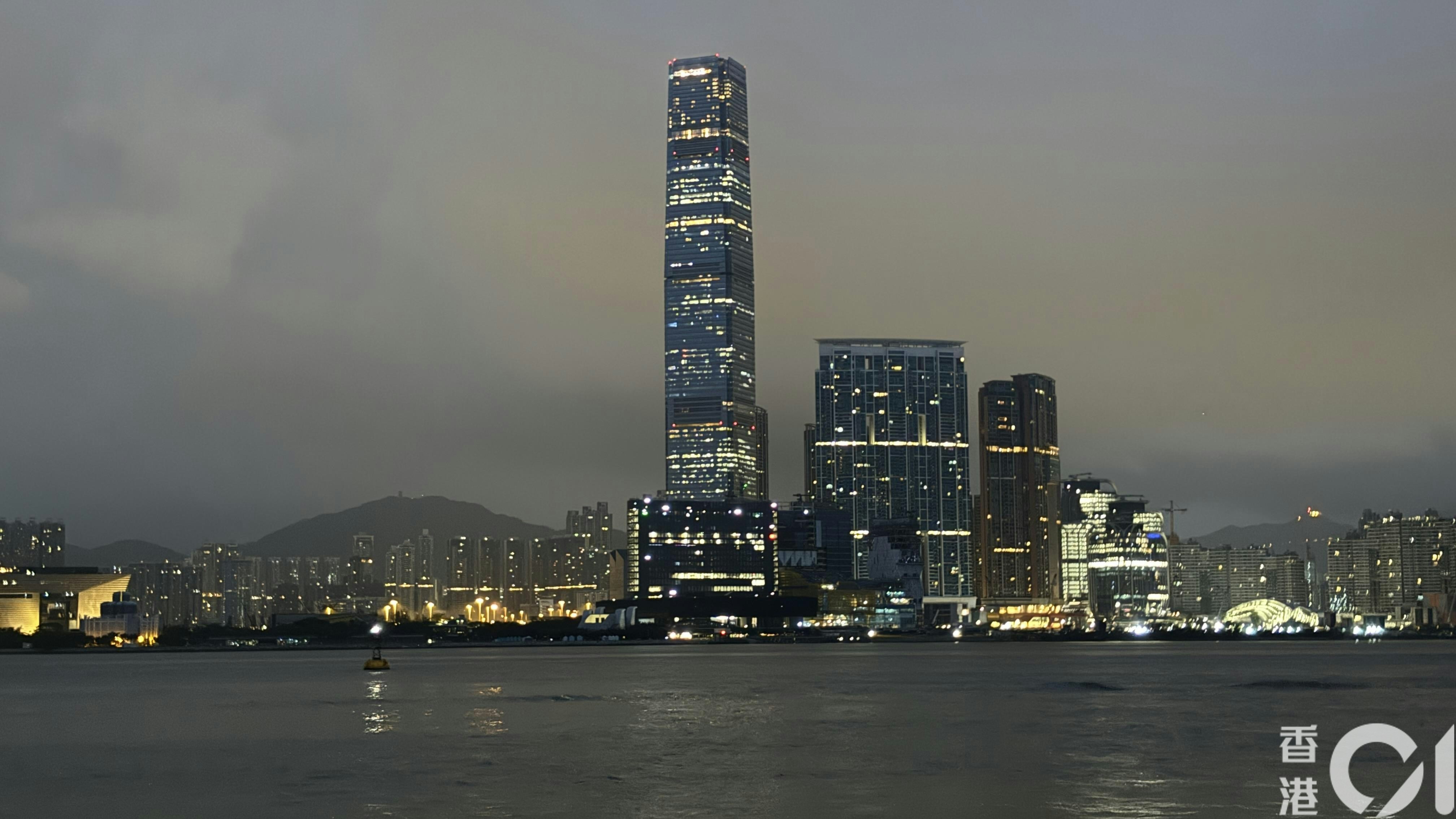天氣｜今日天晴炎熱最高氣溫32度　中秋正日翌日早晚部份時間多雲