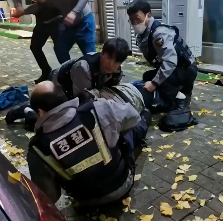 ����ѹ������ͻ����ͷ�����⡱ ·�������ٶ��ý��ų������ϲ��