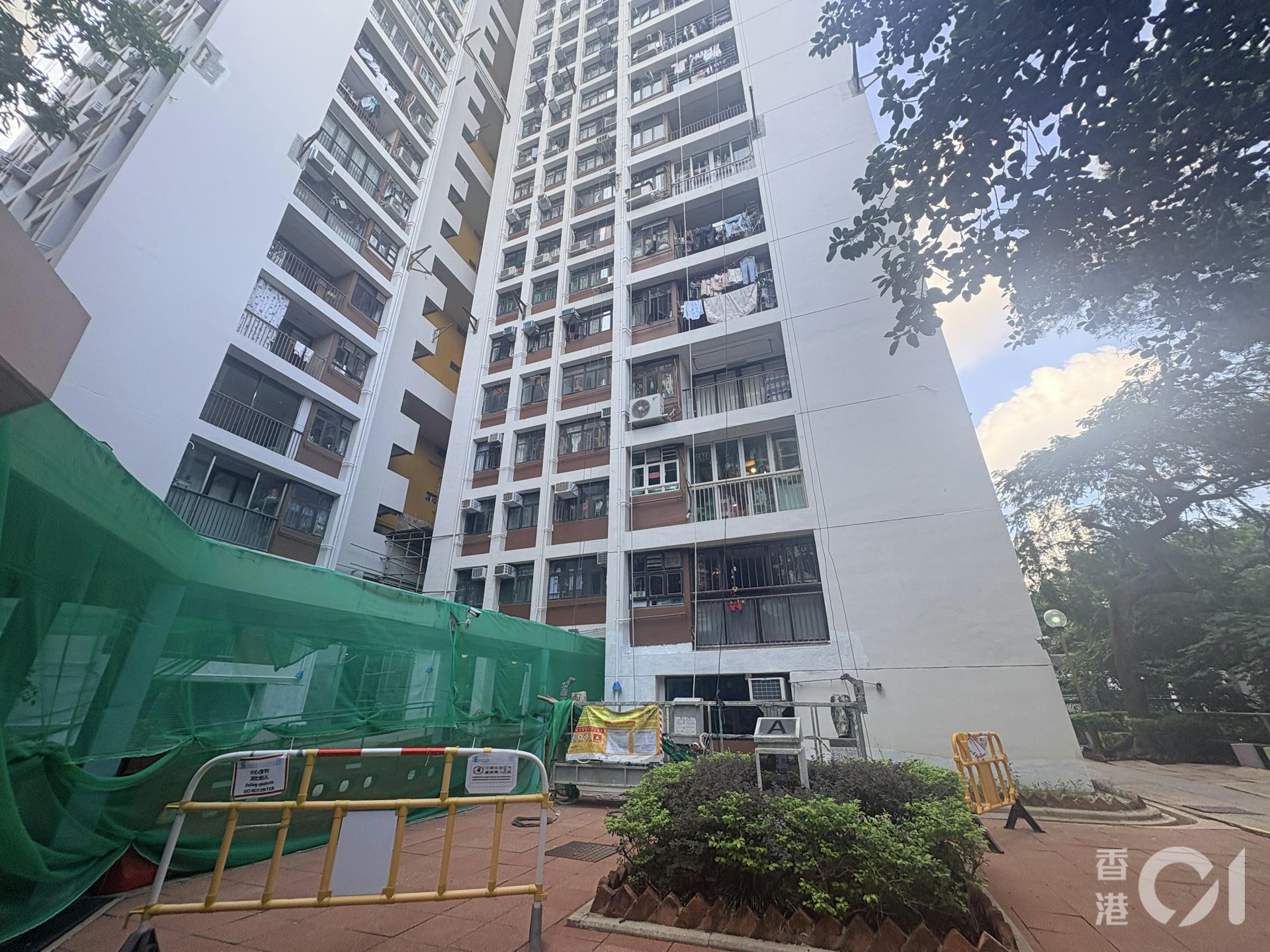 大廈管理糾紛三層調解機制:區議員早期介入,麥美娟強調全程支援與理性溝通 大廈管理糾紛三層調解機制:區議員早期介入,麥美娟強調全程支援與理性溝通