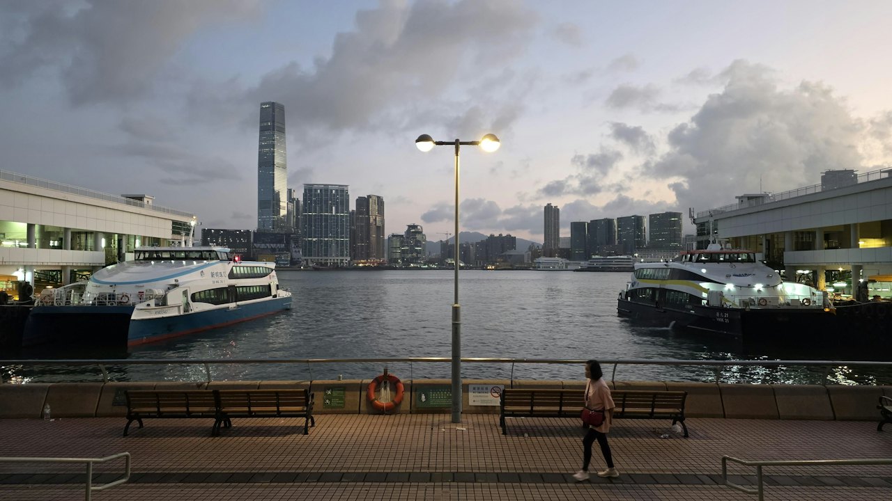酷熱天氣|今日大致天晴 局部地區有驟雨 日間市區約33度