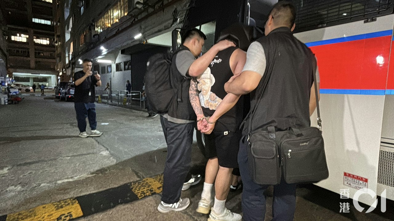 https://cdn.hk01.com/di/media/images/dw/20260929/1181706707286626304382609.jpeg/I0b39PaNpLAIKcdJDzsjlZ7hTNHQWZDpV35T421-U-M?v=w1280