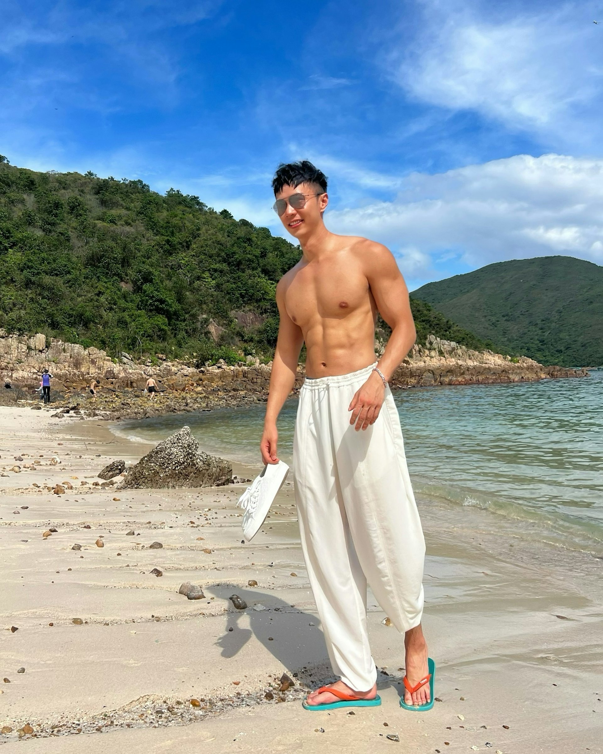 李爾晨愛騷肌肉。(ig@kyleleeyisun)