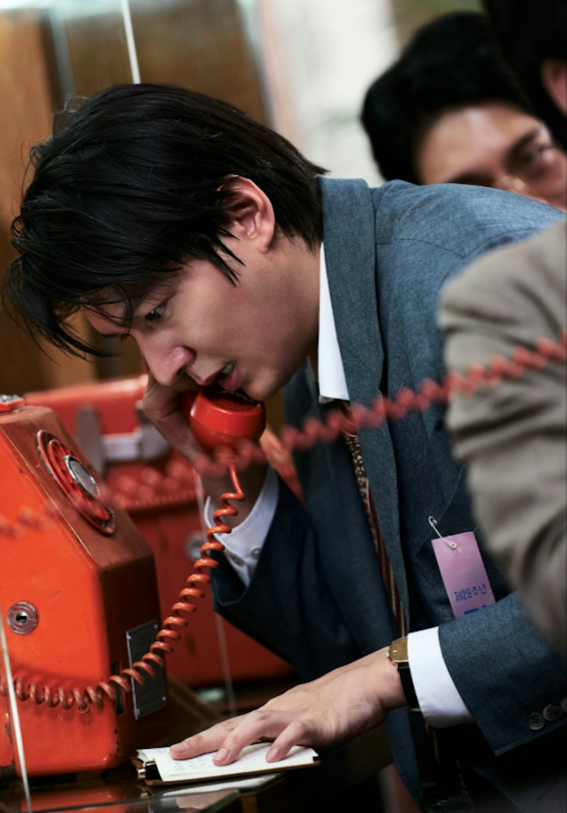 由李敏鎬、柳海真及朴海日主演的韓片《暗殺者們》(암살자(들) )近期在韓國火熱上映。(X@hivemediacorp)